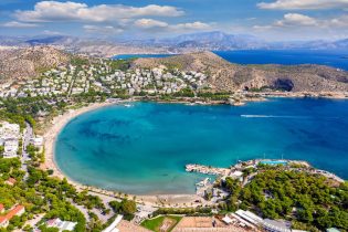 Vouliagmeni beach